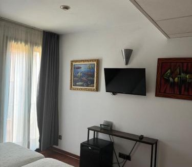 Figueres Hotel | Hotel Plaza Inn