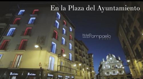 Old Town Hotel | Hotel Pompaelo Plaza del Ayuntamiento & Spa