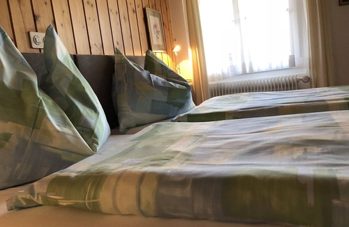 Unterseen Hotel | Hotel Post Hardermannli