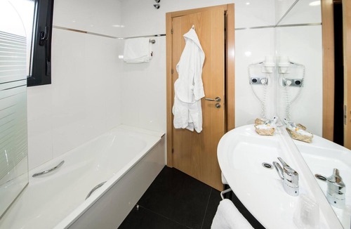 Old Town of Avila Hotel | Hotel Puerta de la Santa