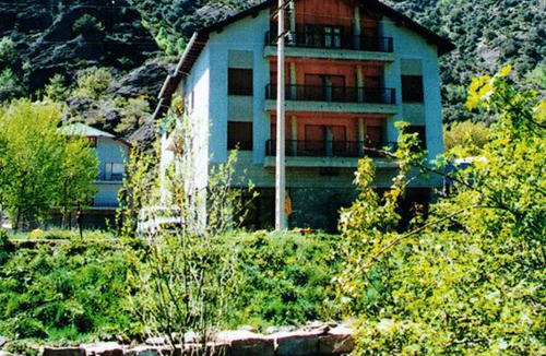 Vall de Cardos Hotel | Hotel Puitavaca