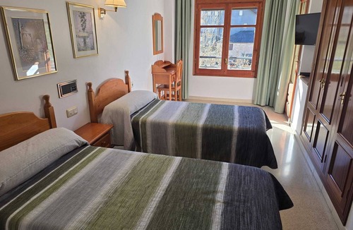 Vall de Cardos Hotel | Hotel Puitavaca