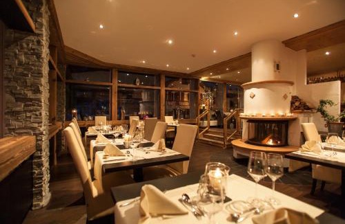Leukerbad Hotel | Hotel Quellenhof Leukerbad