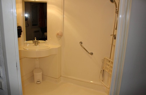 Bourg-les-Valence Hotel | Hotel Quick Palace - Bourg Les Valence