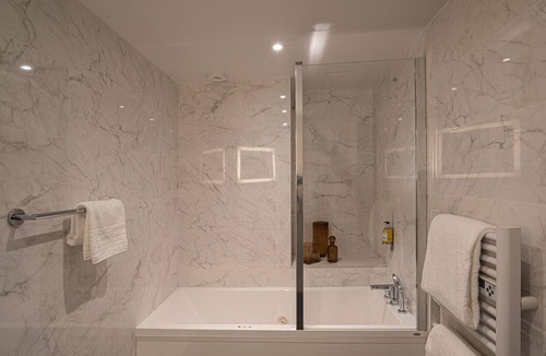 Saint-Cloud Hotel | Hotel Quorum