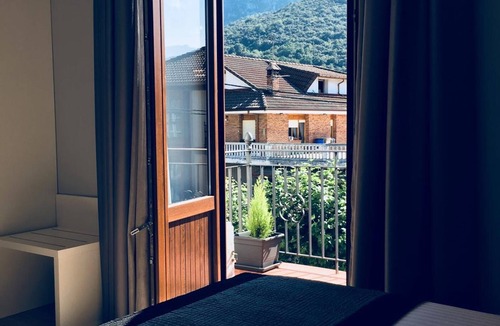 Ramales de la Victoria Hotel | Hotel Río Asón