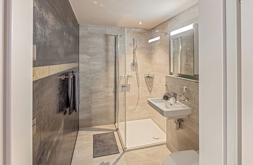 Tann Hotel | Hotel Rütli am Bahnhof Rüti ZH