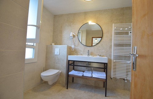 Saint-Julien-en-Champsaur Hotel | Hotel-restaurant Les Chenets