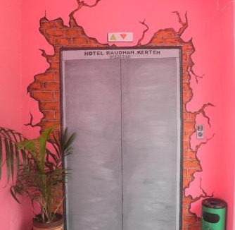 Kampung Telaga Papan Hotel | HOTEL RAUDHAH Kerteh