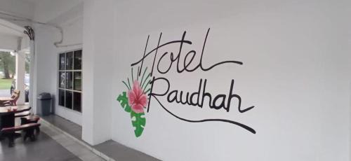 Kampung Telaga Papan Hotel | HOTEL RAUDHAH Kerteh