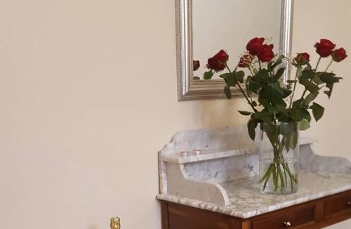 Cordes-sur-Ciel Hotel | Hotel Raymond VII
