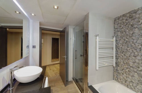 Old Town Hotel | Hotel Reina Cristina