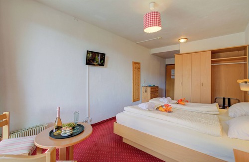 Les Mosses Hotel | Hotel Relais Alpin Twin Room Ski In-Out 2, Les Mosses, Switzerland