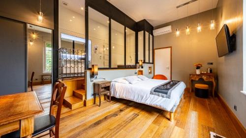 Semur-en-Auxois Hotel | Hotel Relais De La Cote D'or