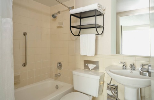 Kalorama Heights Hotel | Hotel Rendale Washington DC