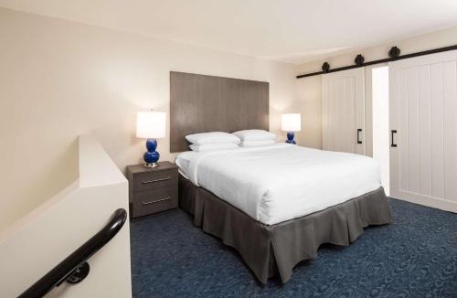 Urbandale Hotel | Hotel Renovo Des Moines Urbandale,Tapestry Collection Hilton