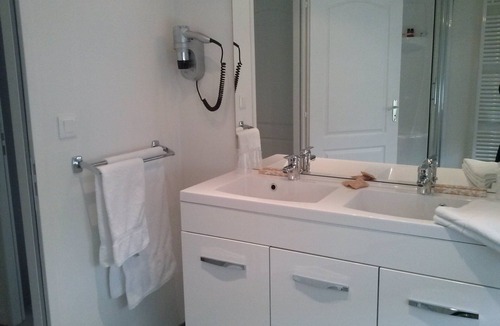 Hangest-sur-Somme Hotel | Hotel Restaurant Du Canard