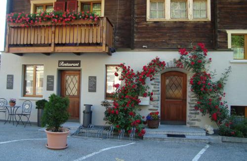 Ernen Hotel | Hotel Restaurant Alpenblick