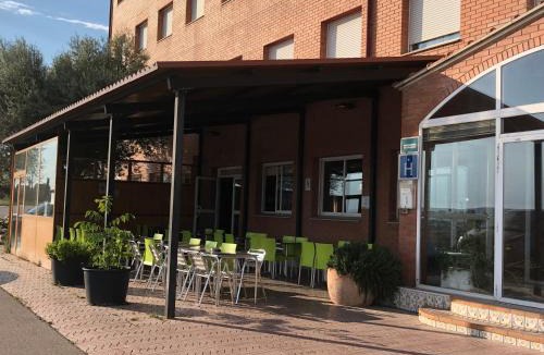 Alcarras Hotel | Hotel Restaurant Casa Miquel