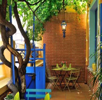 Thuir Hotel | HOTEL RESTAURANT CORTIE