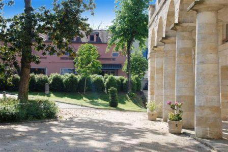 Castera-Verduzan Hotel | Hotel Restaurant des Thermes
