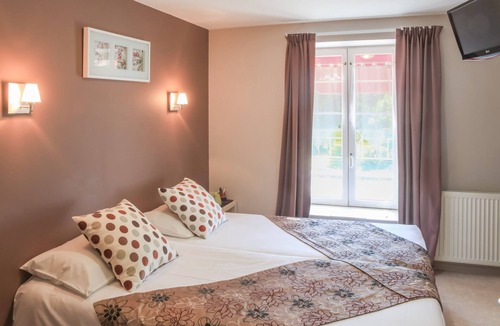 Vertolaye Hotel | Hotel Restaurant De La Dore