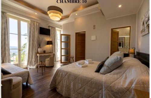 Bormes-Les-Mimosas Hotel | Hotel Restaurant Bellevue
