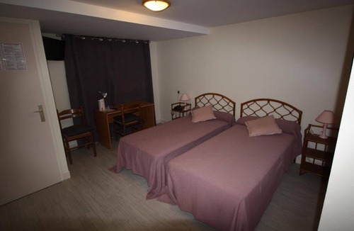 Cailly-sur-Eure Hotel | Hotel Restaurant Les Deux Sapins