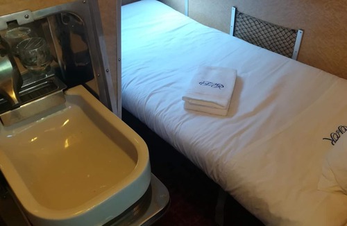 Dracy-Saint-Loup Bed & Breakfast | Hotel Restaurant Train des Reves