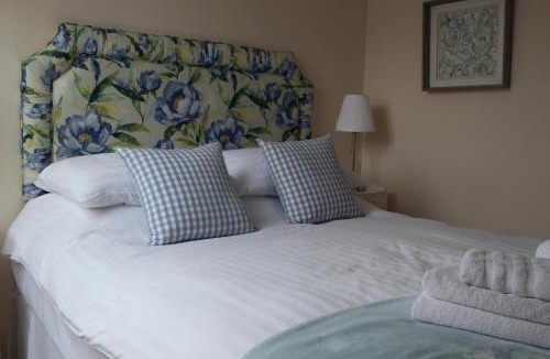 Putanges-le-Lac Hotel | Hotel Restaurant Le Lion Verd
