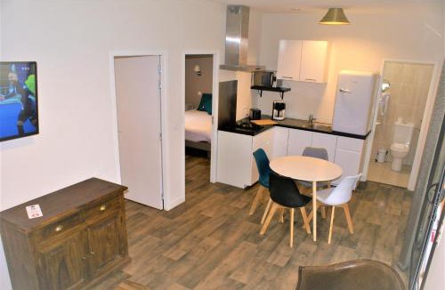 Sarlat-la-Caneda Hotel | Hotel Restaurant La Verperie