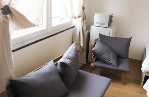 Breteuil Hotel | Hotel & Restaurant ISVARA