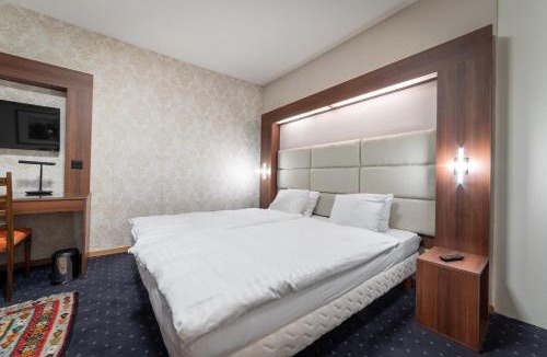 Bellevue Hotel | Hotel Restaurant Kutchi