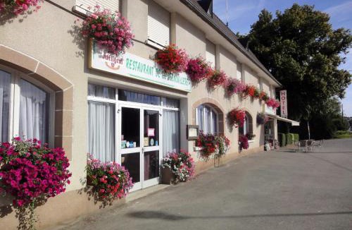 Vitre Hotel | Hotel Restaurant La Grenouillère