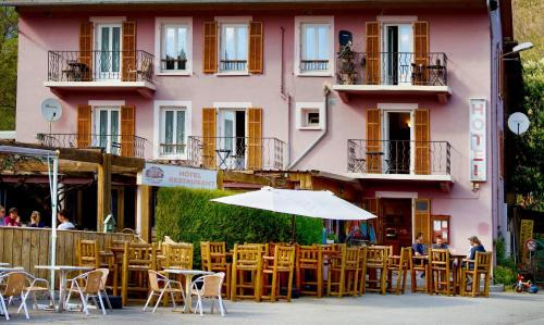 Peone Hotel | Hotel Restaurant Le Col de Crous