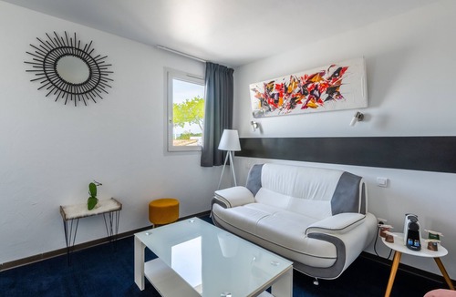 Castelnaudary Hotel | Hotel Restaurant Le Clos Fleuri