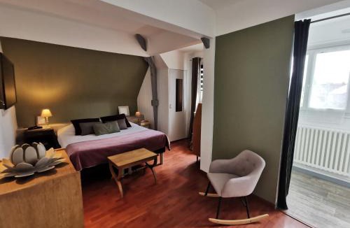 Les Ponts-de-Ce Hotel | Hotel Restaurant Le Bosquet