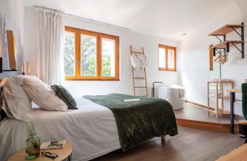 Vieille-Brioude Hotel | Hotel Restaurant Les Glycines