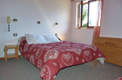 Villarembert Hotel | Hotel Restaurant Le Grillon