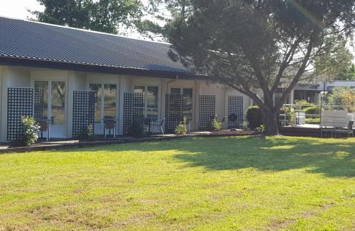 Saint-Victor Hotel | Hotel Restaurant Le Jardin Délice