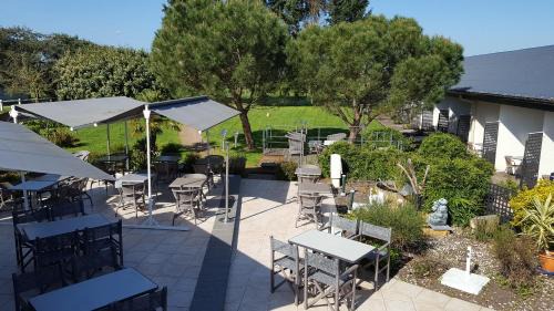 Saint-Victor Hotel | Hotel Restaurant Le Jardin Délice