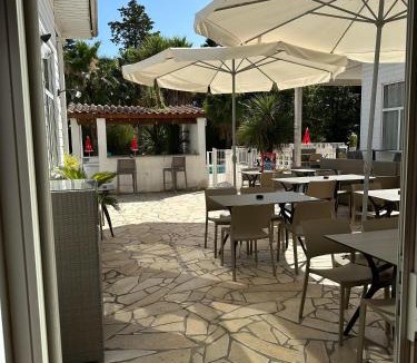Lattes Hotel | Hotel & Restaurant Le Mejean - Parc des Expositions