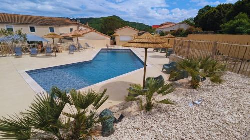 Privas Hotel | Hotel Restaurant Les Chataigniers