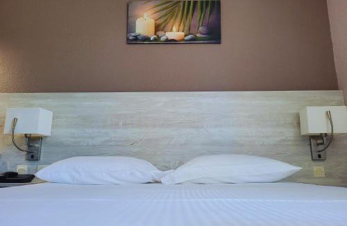 Privas Hotel | Hotel Restaurant Les Chataigniers