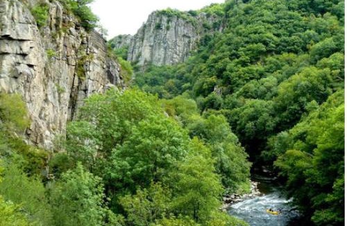 Chouvigny Hotel | Hotel Restaurant Les Gorges de Chouvigny