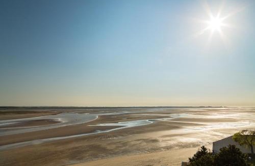 Le Crotoy Hotel | Hotel Restaurant Les Tourelles