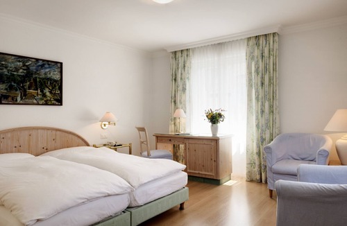 Einsiedeln Hotel | Hotel & Restaurant Linde