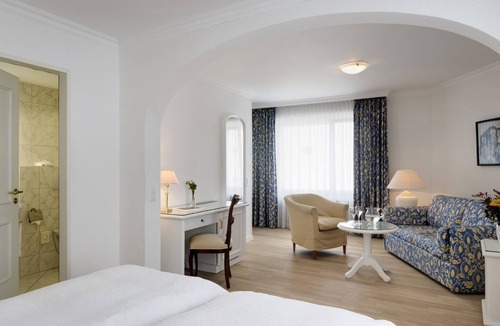 Einsiedeln Hotel | Hotel & Restaurant Linde