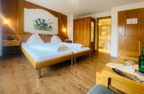 Saas Almagell Hotel | Hotel Restaurant Mattmarkblick