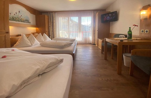 Saas Almagell Hotel | Hotel Restaurant Mattmarkblick